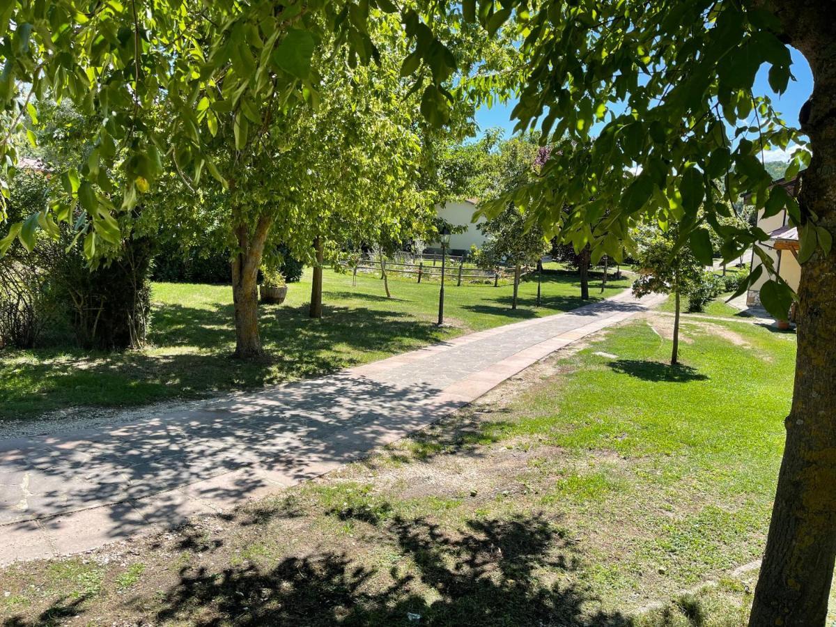 Agriturismo Cupello Cagnano Amiterno Eksteriør bilde