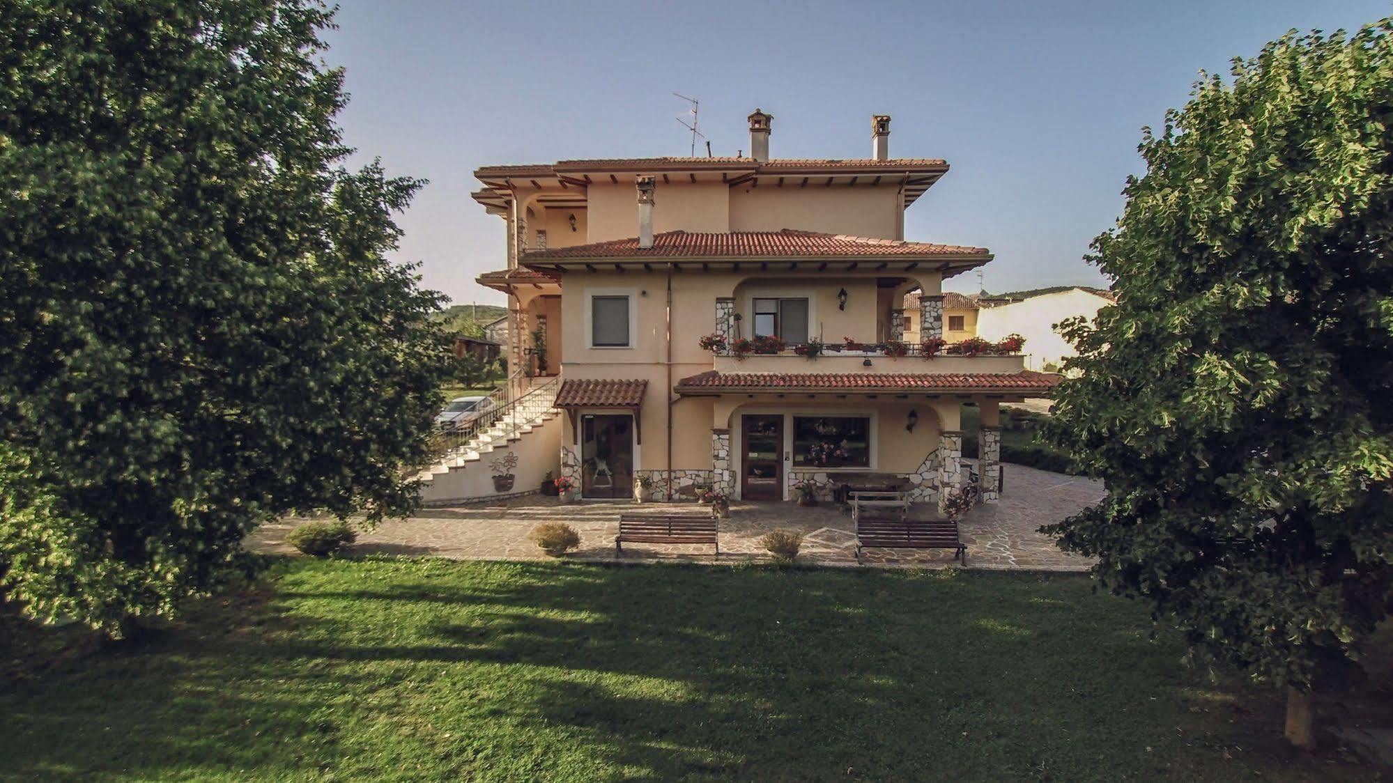 Agriturismo Cupello Cagnano Amiterno Eksteriør bilde