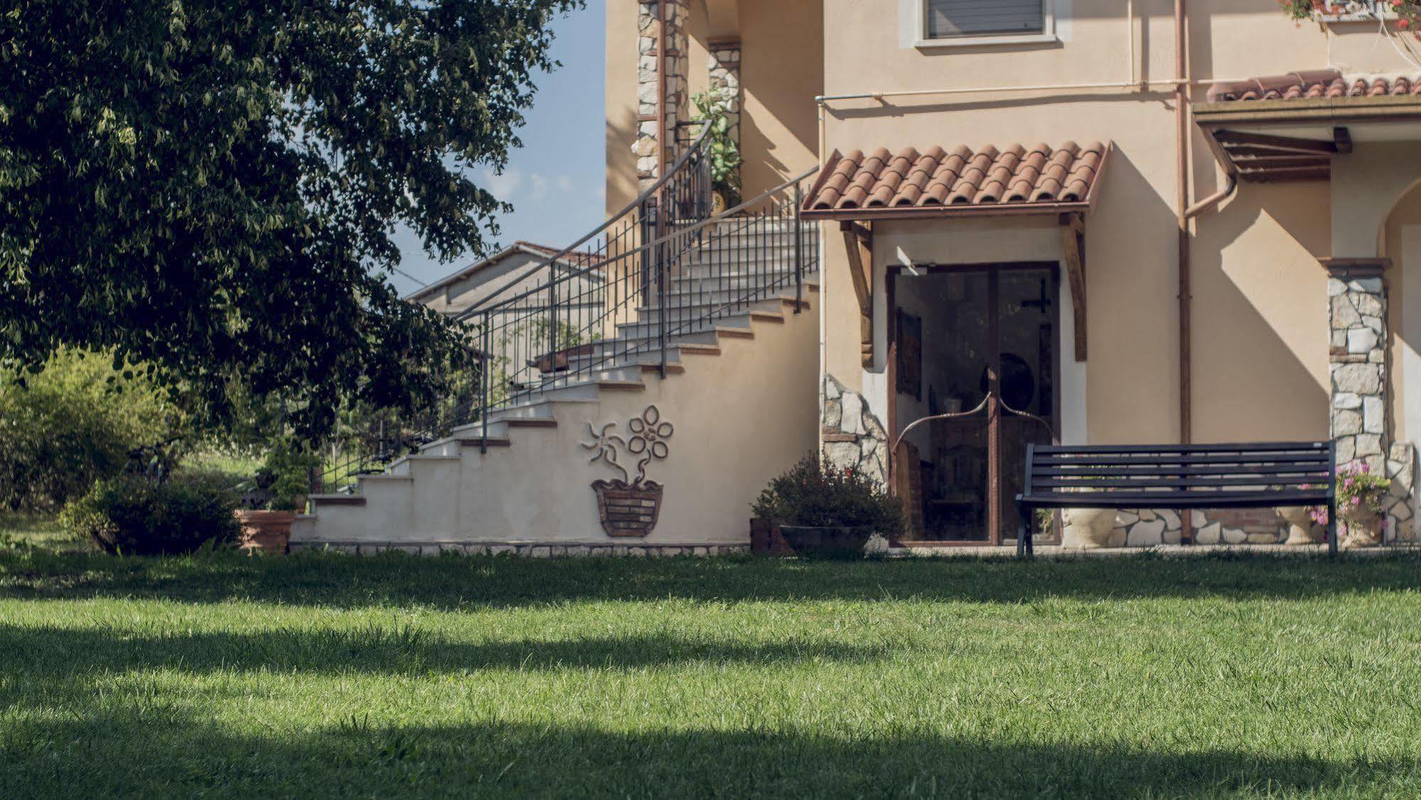Agriturismo Cupello Cagnano Amiterno Eksteriør bilde